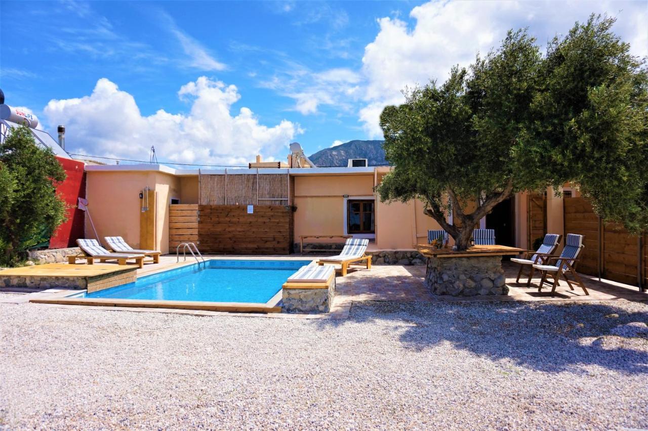 Sea Lake Holiday House Elafonisi Exterior photo