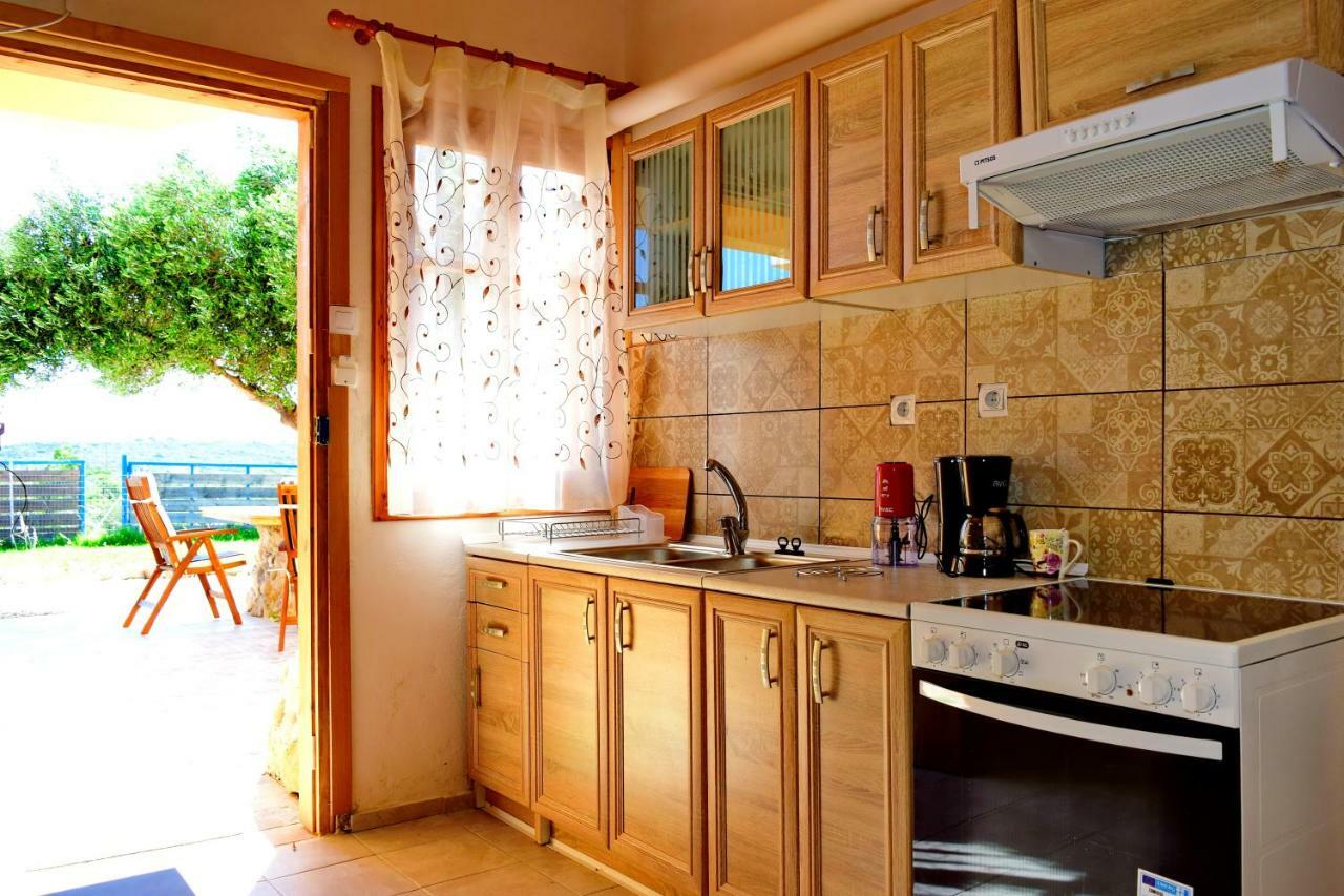 Sea Lake Holiday House Elafonisi Exterior photo